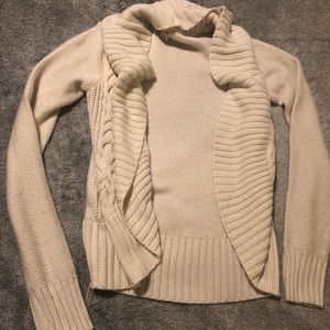 Off-white cardigan XS